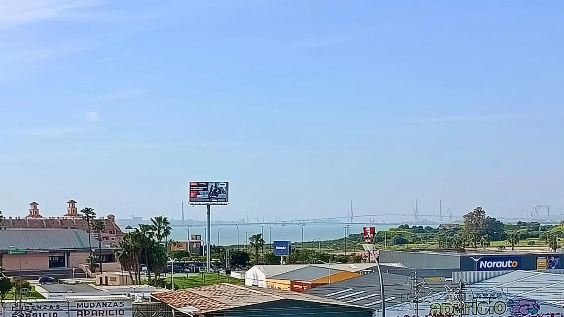 Vista exterior de Piso en venta en San Fernando