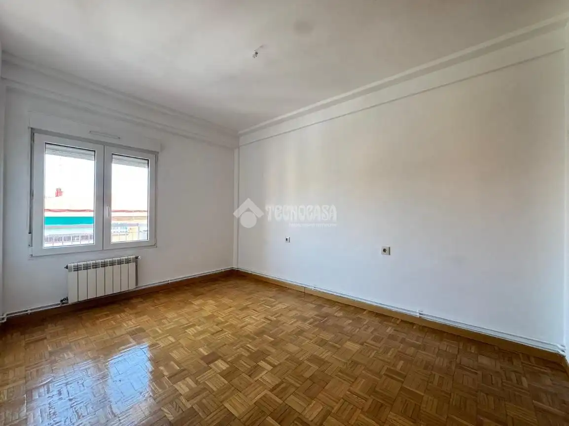 Habitación de Piso en venta en Alcobendas con Calefacción, Parquet y Alarma