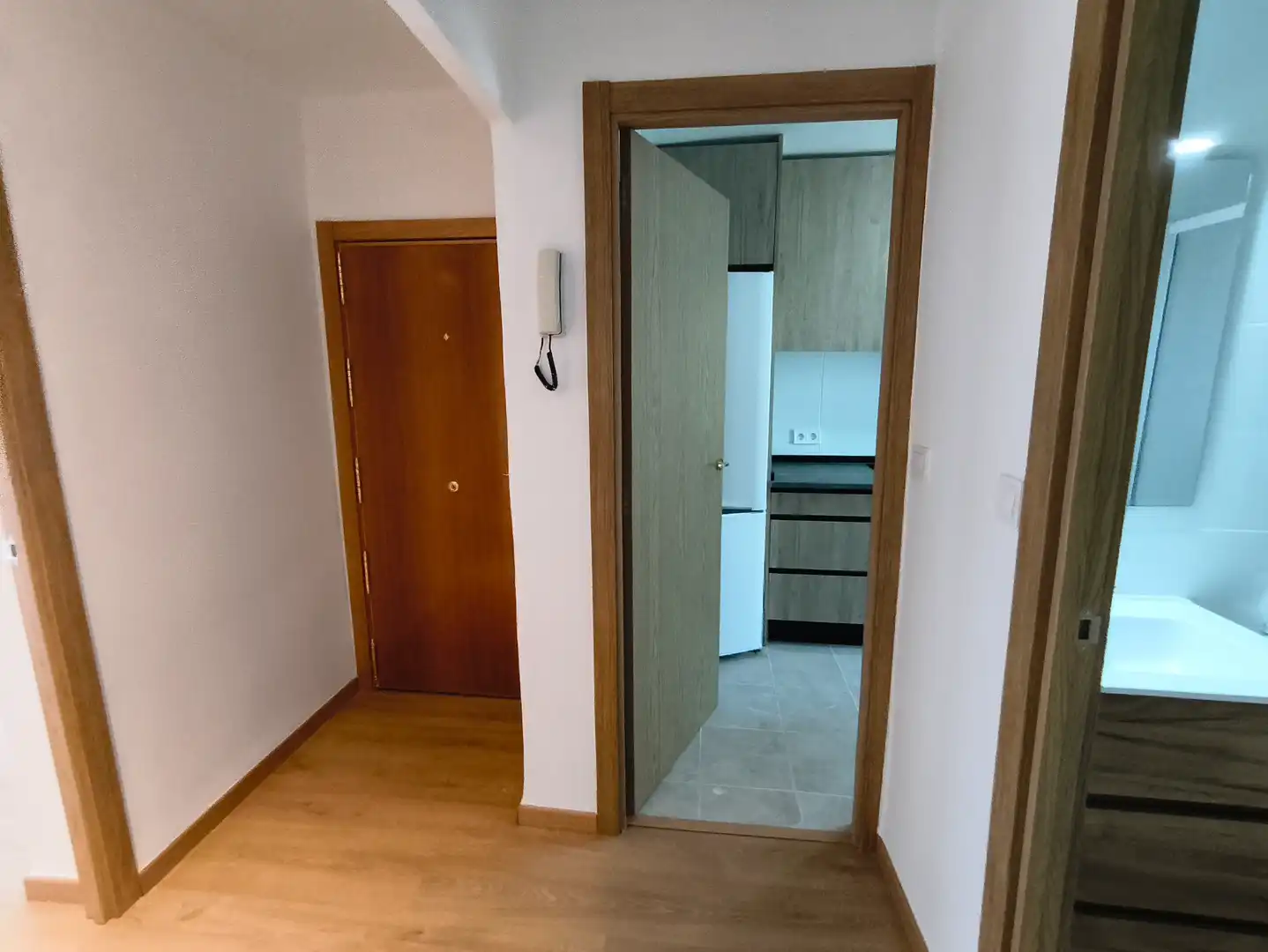 Flat to rent in Calle de Escalona, imagen 3