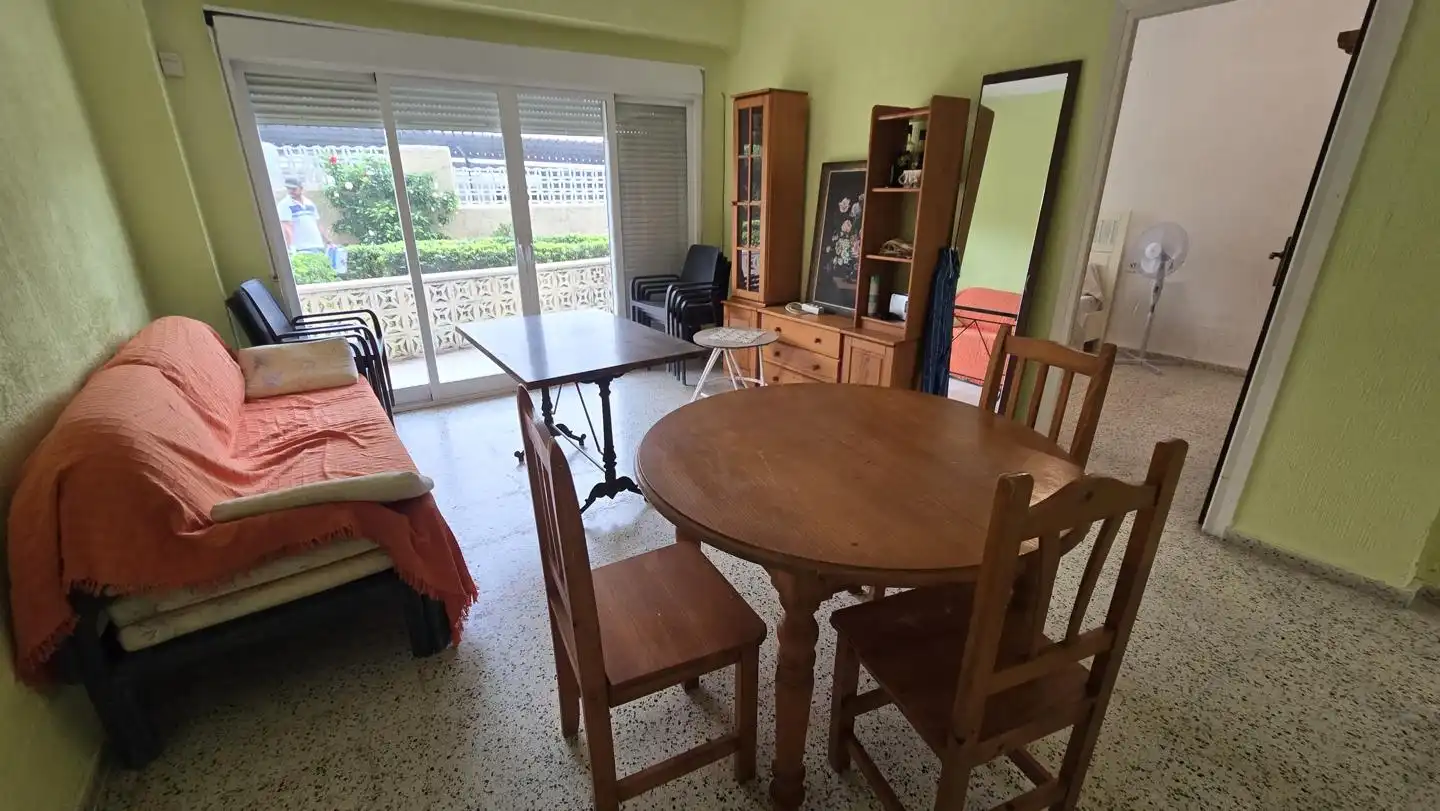 Esszimmer von Erdgeschoss zur Miete in Gandia