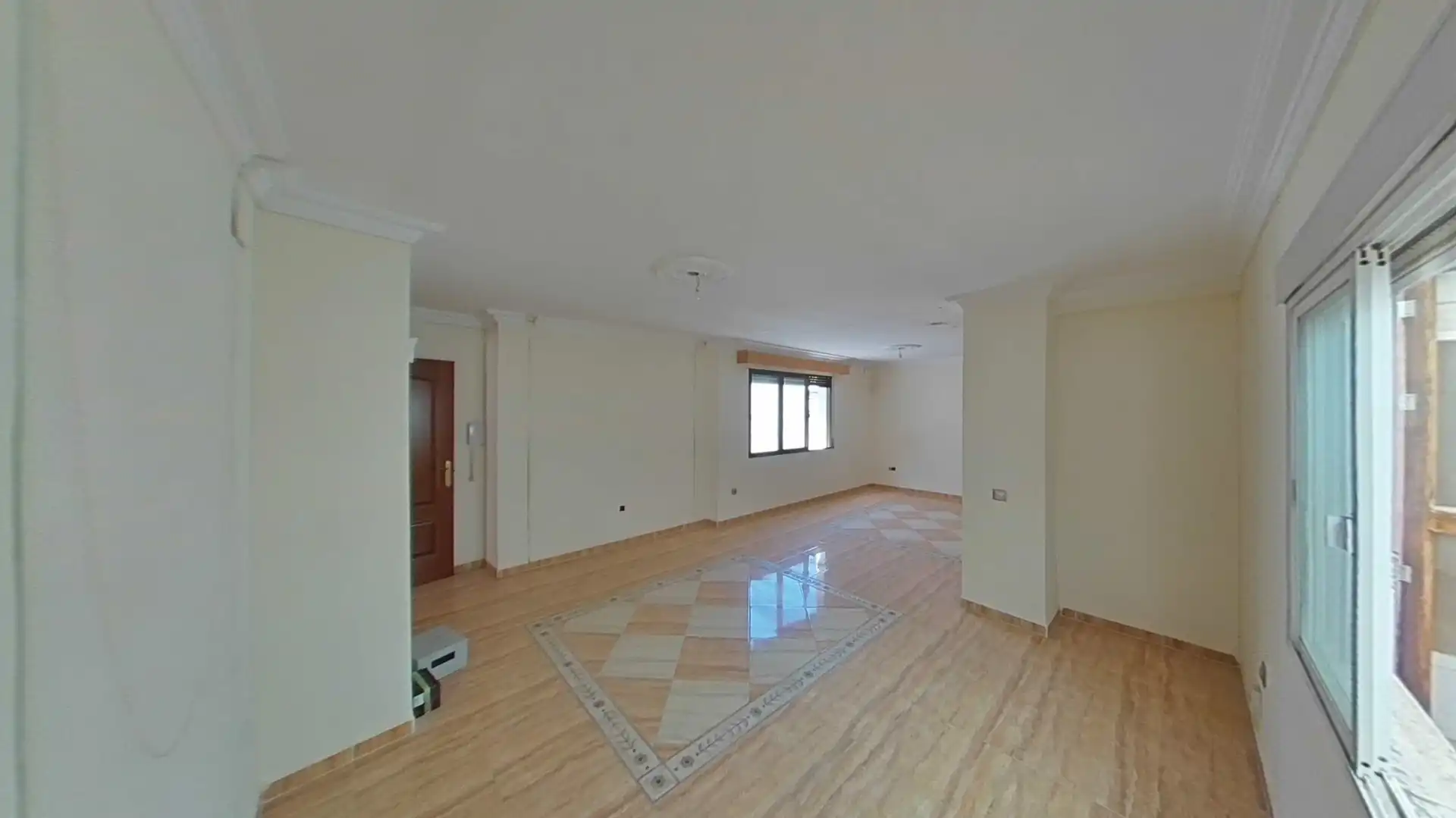 Casa adosada en venta en Marmolejo, Jaén