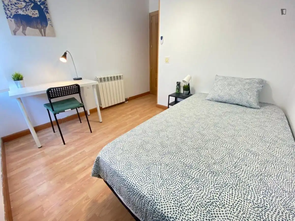 Room in Orcasur - 12 de Octubre