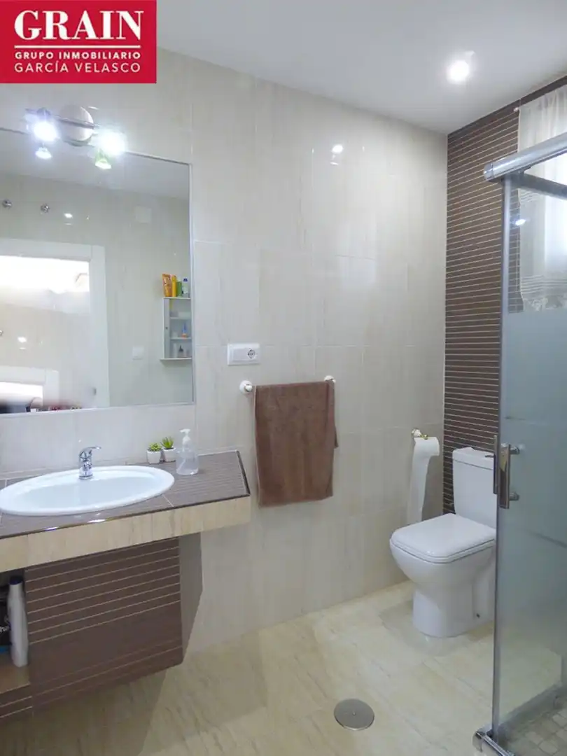 Chalet con terraza en venta en Imaginalia - Llanos del Águila, imagen 11