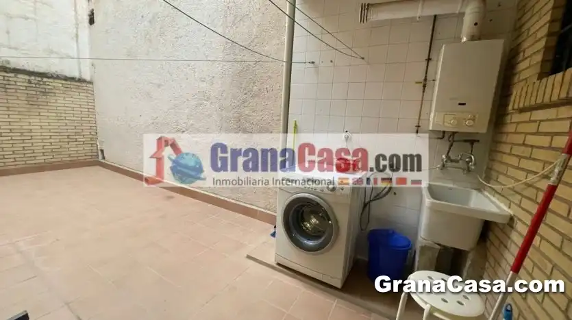 Flat with terrace to rent in Calle Gran Capitán, imagen 16