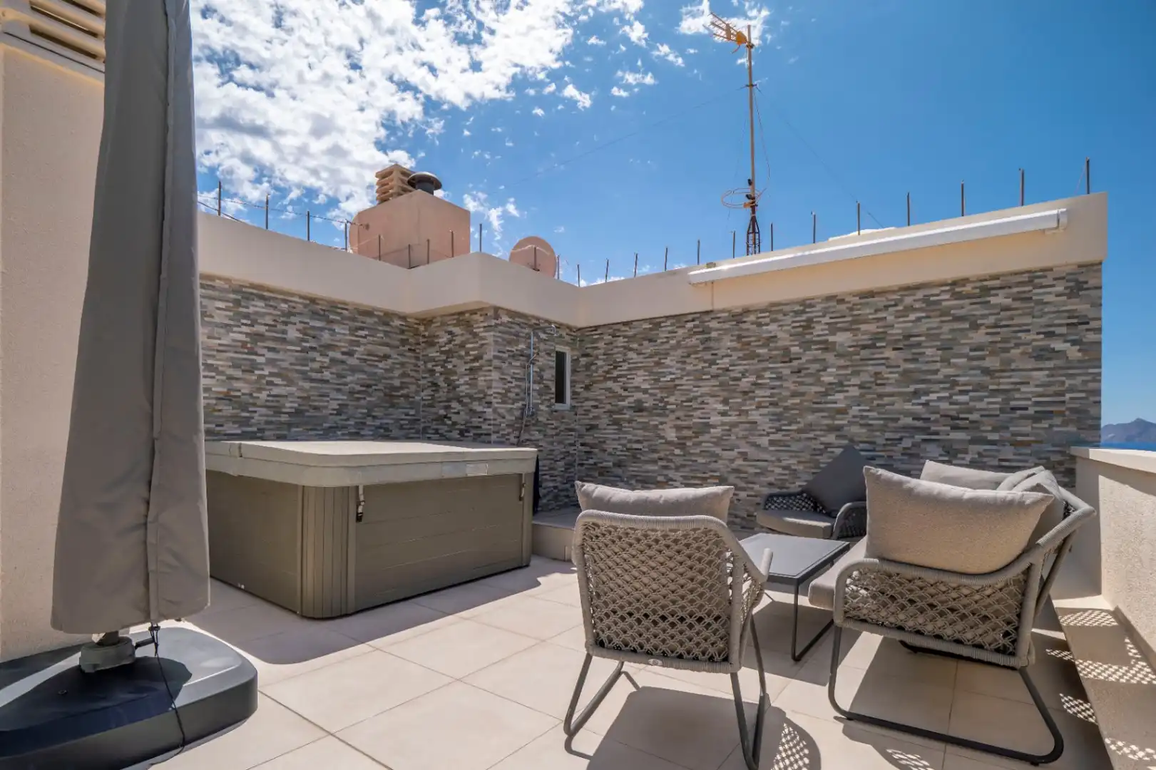 Terrace of Attic for sale in Calpe / Calp  with Air Conditioner, Heating and Terrace
