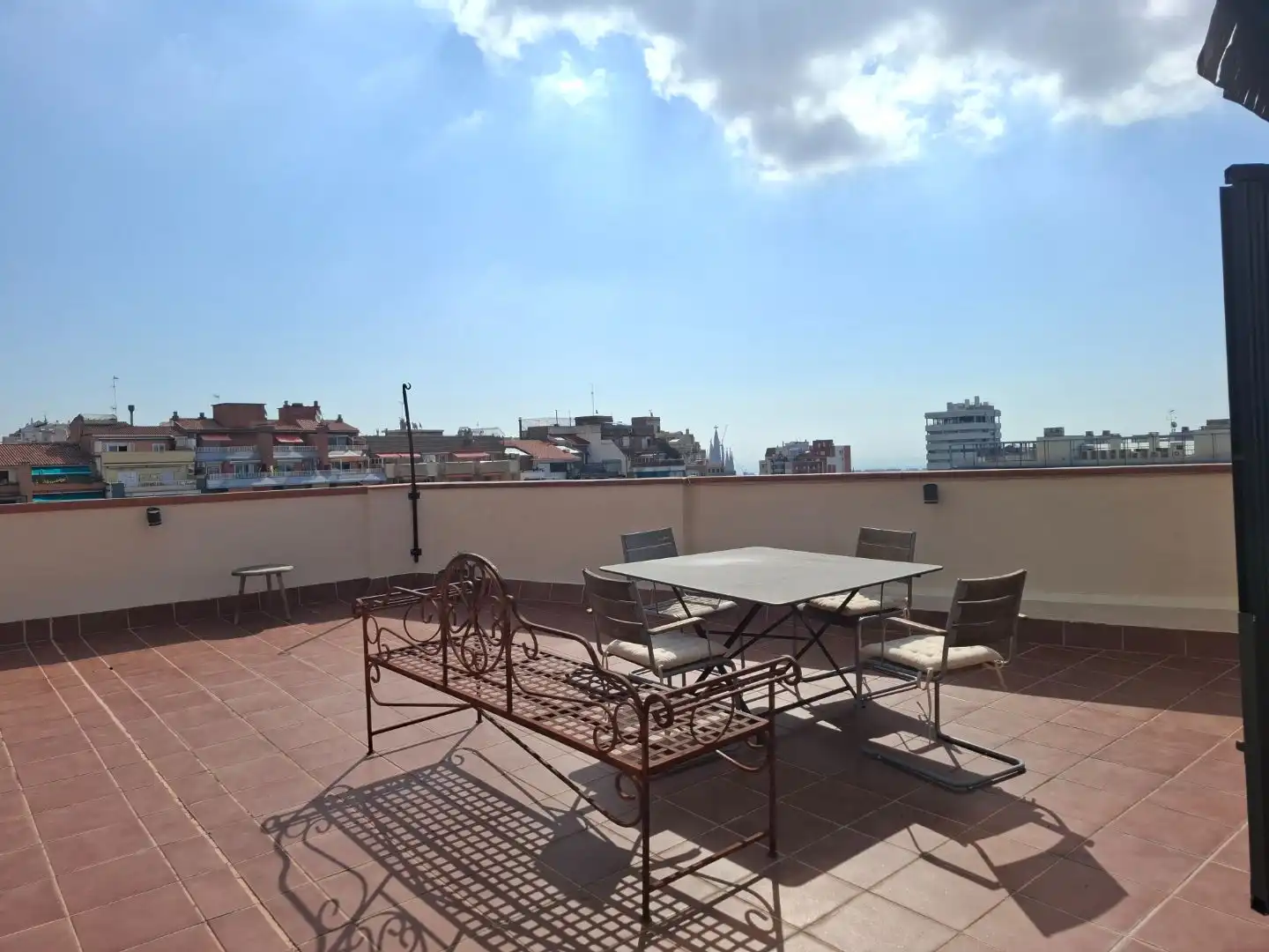 Penthouse with lift to rent in Avenida Republica Argentina 00, imagen 4