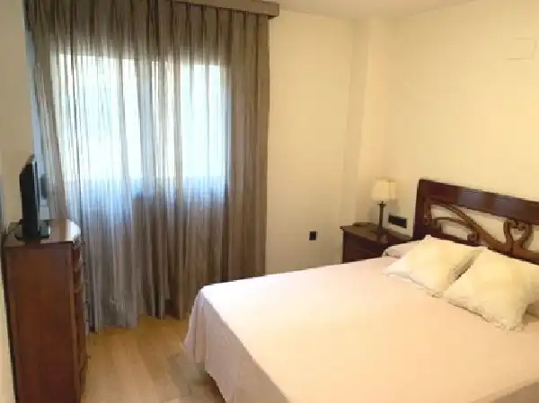 Habitación de Piso de alquiler en Elche / Elx con Horno y Lavadora