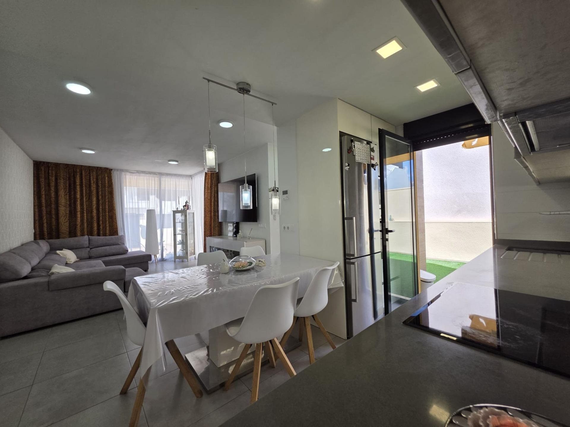Single-family semi-detached for sale in San Pedro del Pinatar  with Air Conditioner, Private garden and Terrace