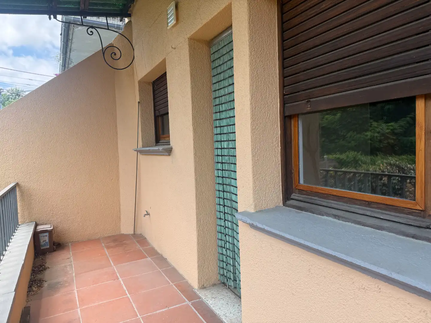 Terraza de Casa adosada en venta en Sant Cugat del Vallès con Calefacción, Jardín privado y Terraza