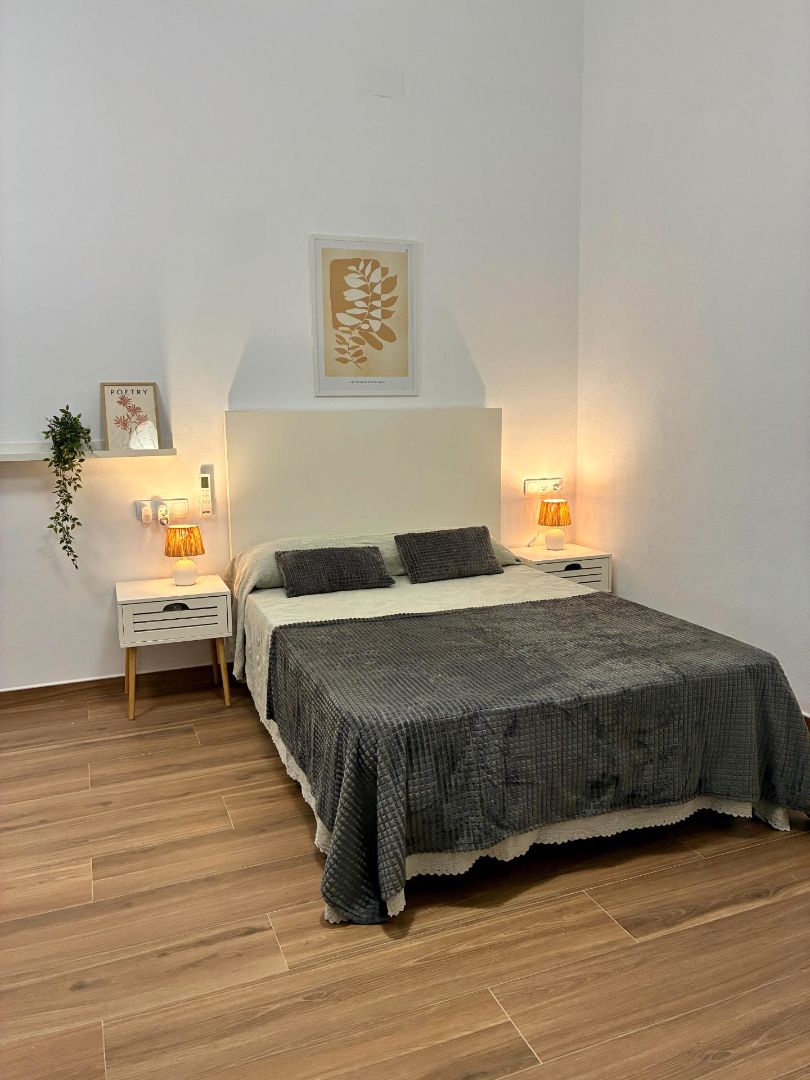 Dormitori de Loft de lloguer en Málaga Capital amb Aire condicionat, Moblat i Forn