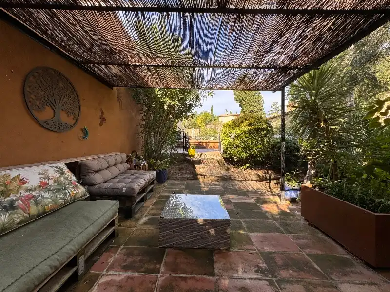 Terraza de Finca rústica en venta en Ullastret con Aire acondicionado, Calefacción y Jardín privado