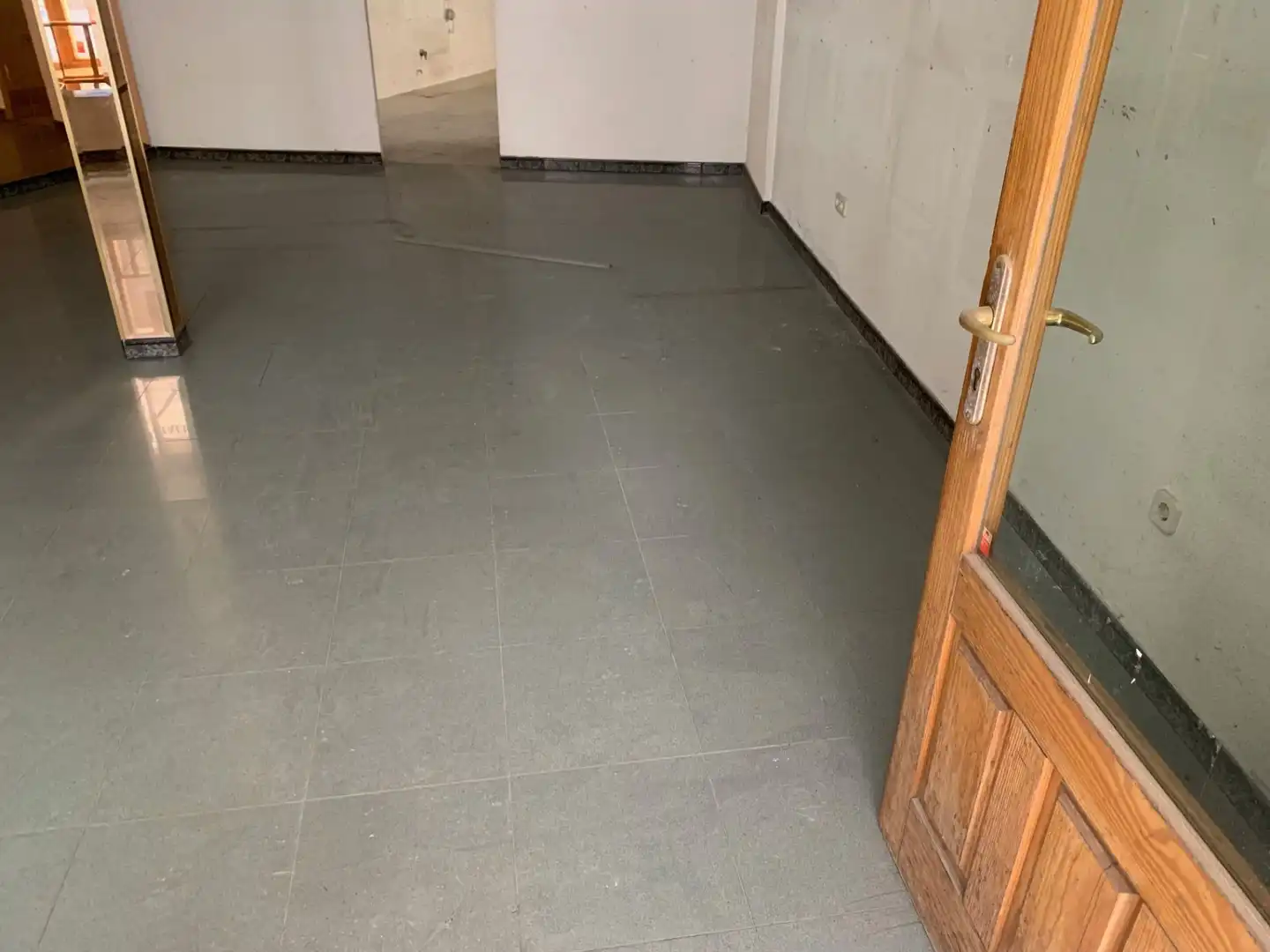 Geschaftsraum zum Verkauf in Ávila
