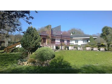 Haus zum Verkauf in Parroquias del Oeste