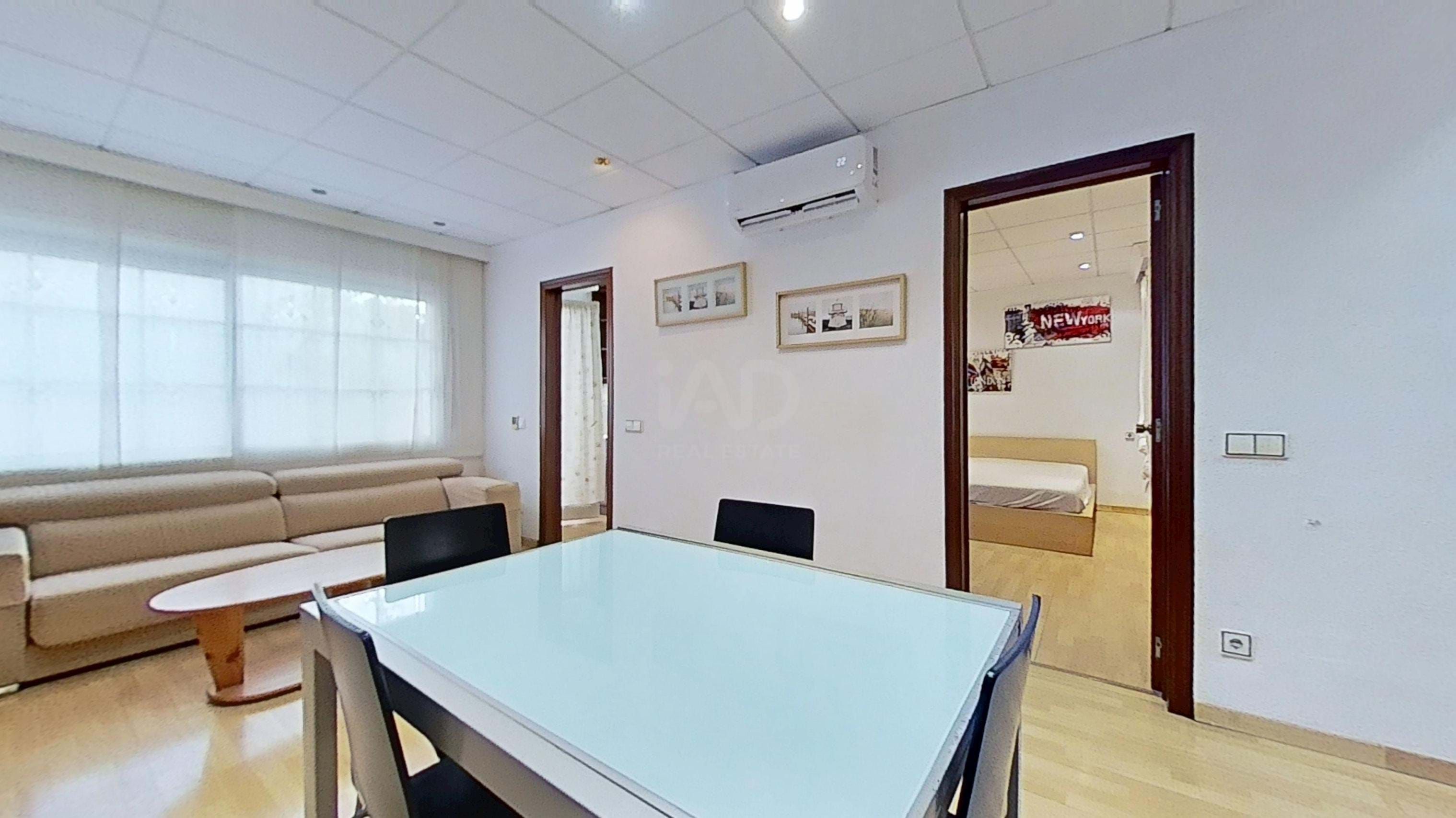 Sala d'estar de Pis en venda en Cambrils amb Aire condicionat