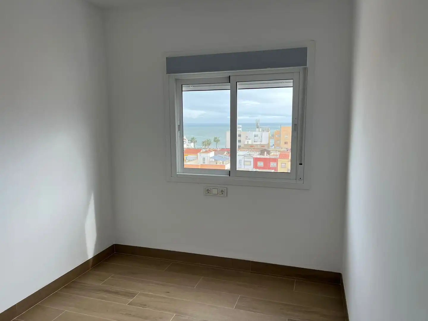 Bedroom of Flat for sale in Roquetas de Mar  with Terrace and Furnished