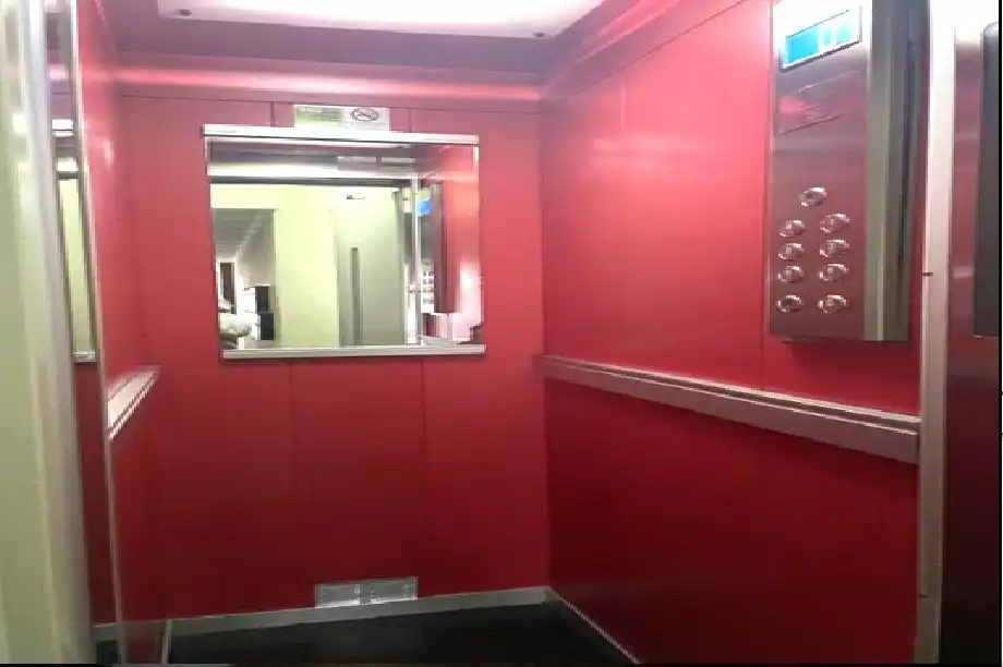 Piso con terraza en venta en Carrer Tres d'Abril, imagen 16