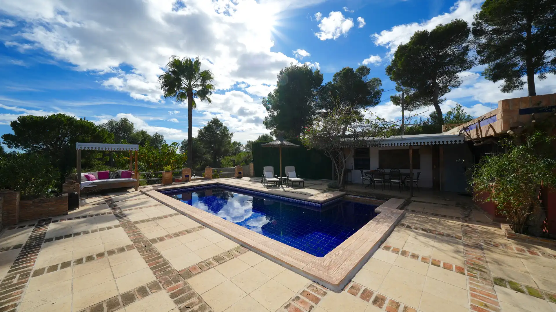 Casa rústica con piscina en venta en Callosa d'en Sarrià, imagen 3