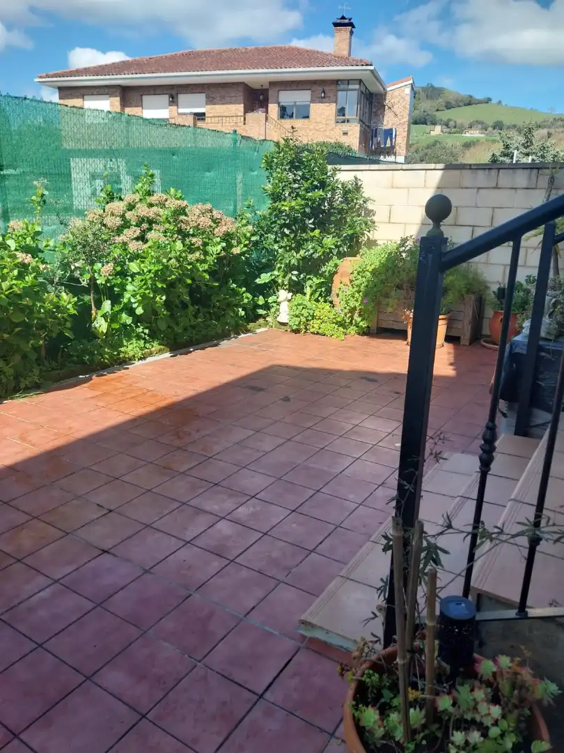 Terraza de Casa o chalet en venta en Santoña con Calefacción, Jardín privado y Terraza