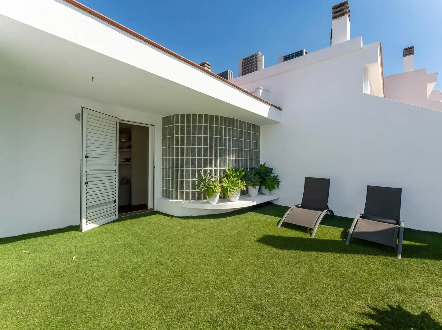 Terrace of Detached homes for sale in  Palma de Mallorca  with Air Conditioner, Heating and Private garden