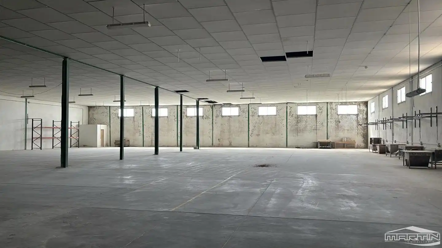Nave industrial en venta en Cabra, imagen 24