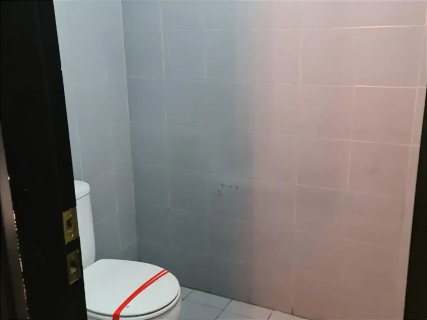 Badezimmer von Geschaftsraum zur Miete in Madrid