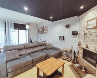 Living room of Single-family semi-detached for sale in Yesa  with Terrace