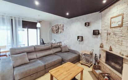 Living room of Single-family semi-detached for sale in Yesa  with Terrace