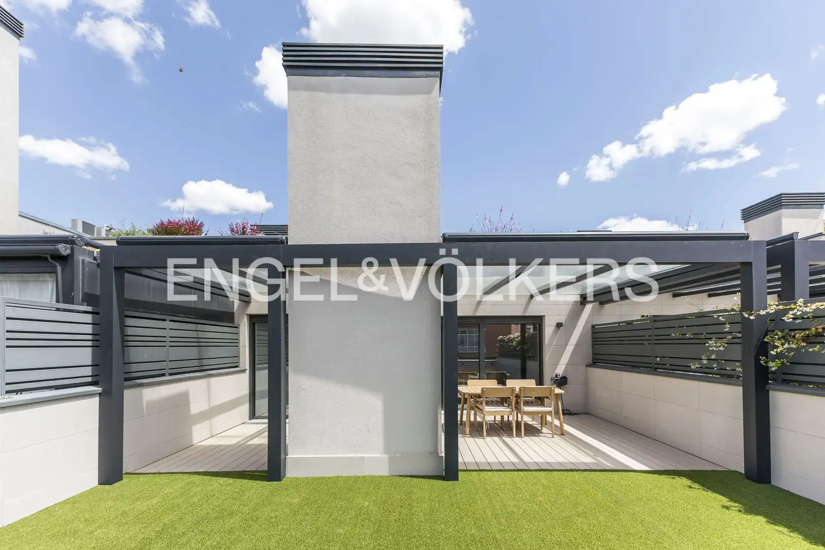 Terraza de Dúplex en venta en Madrid con Calefacción, Jardín privado y Terraza