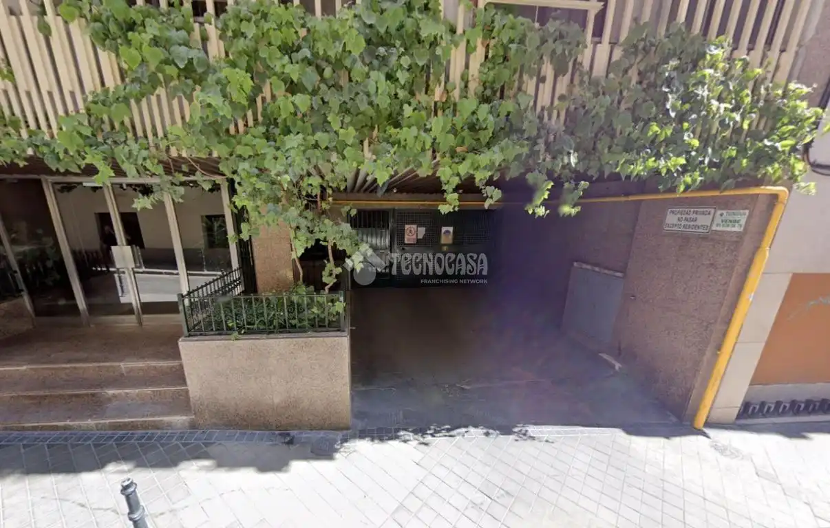 Individual with lift for sale in Calle Dos Amigos, imagen 8