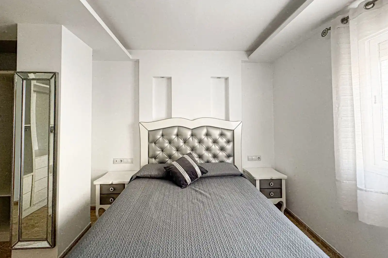Bedroom of Flat for sale in Vícar