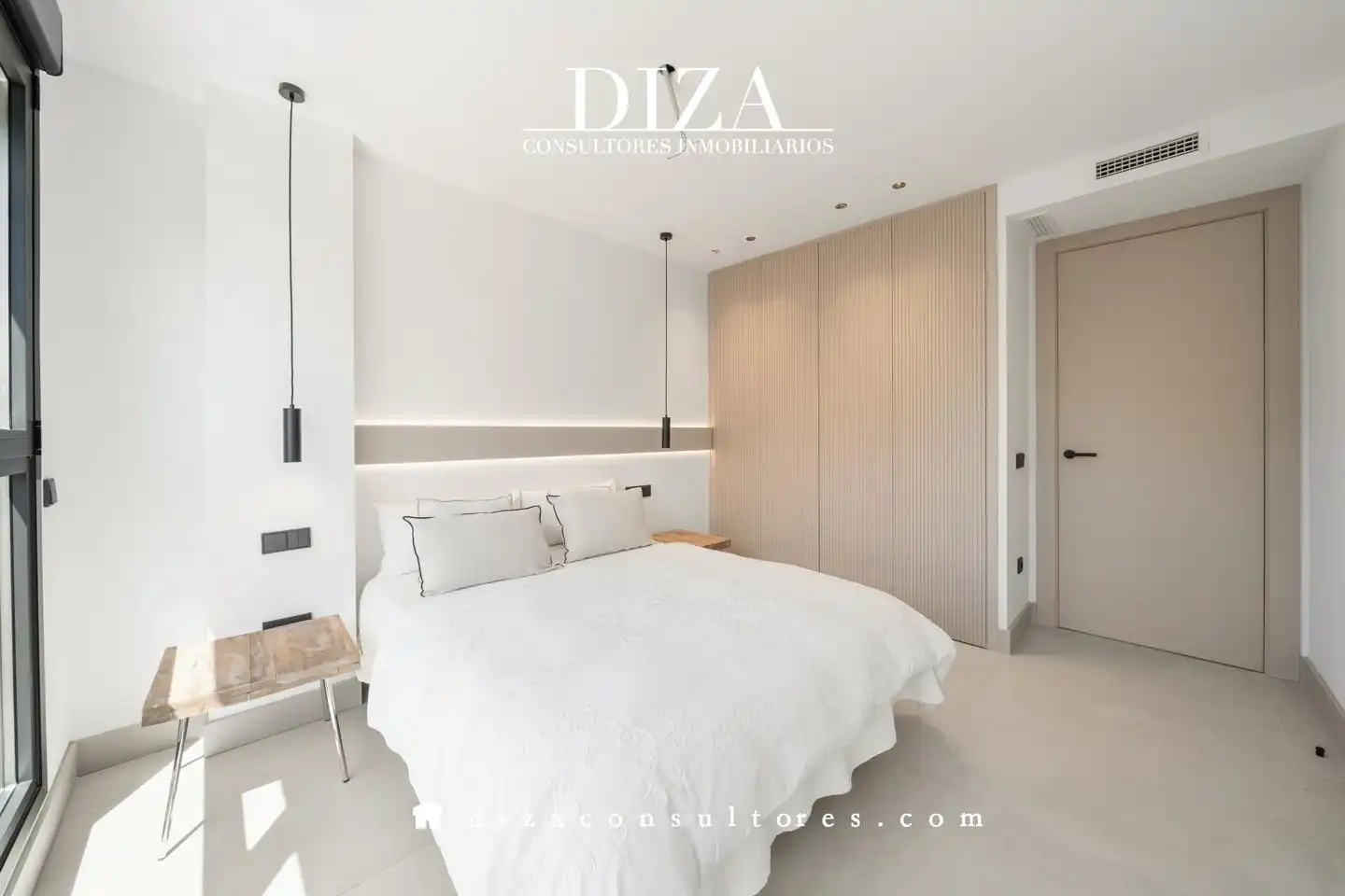 Dormitori de Dúplex en venda en Madrid amb Aire condicionat, Calefacció i Terrassa