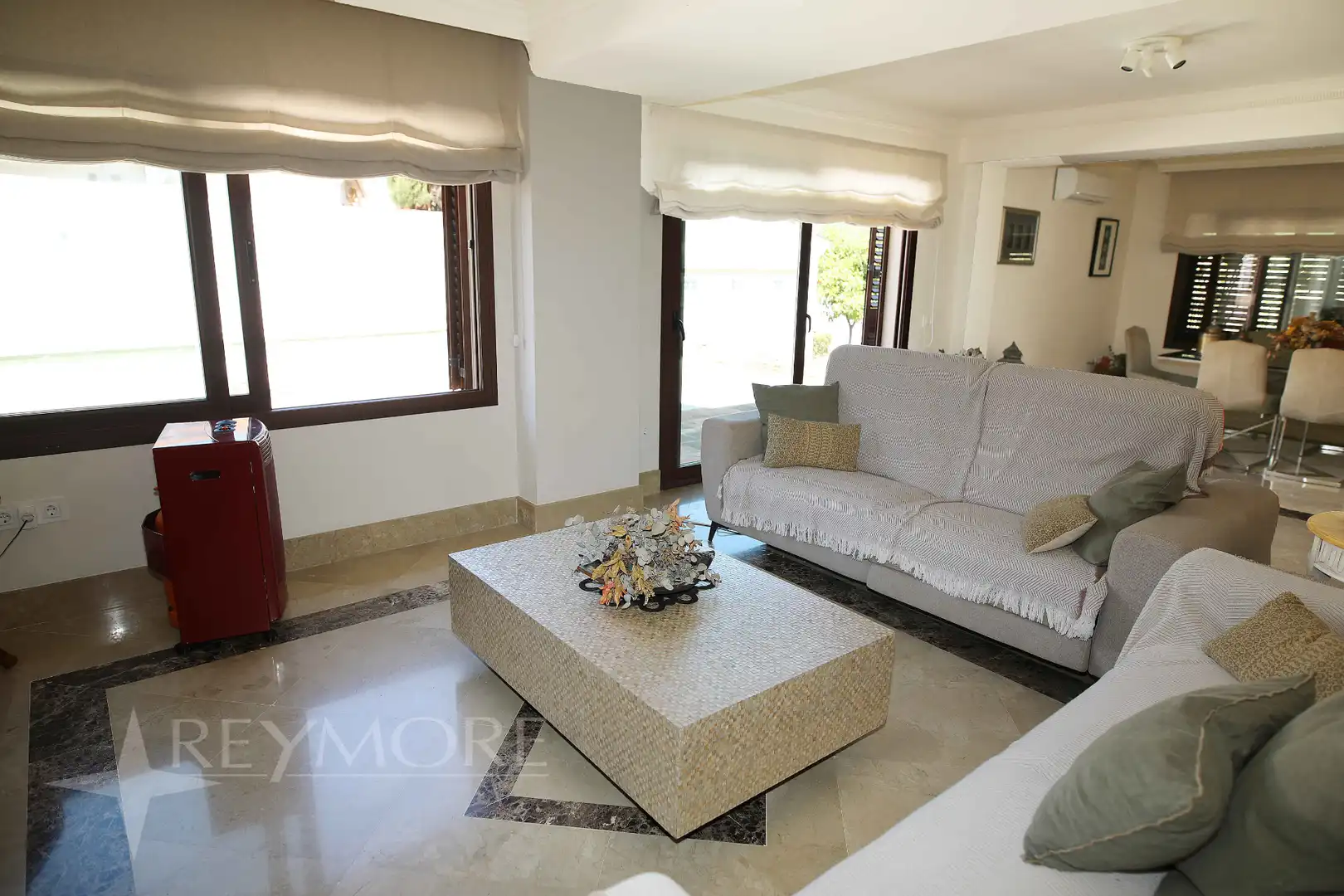 Sala de estar de Casa o chalet en venta en Córdoba con Aire acondicionado, Calefacción y Jardín privado