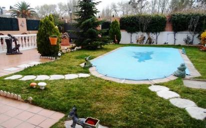 Piscina de Casa o xalet en venda en Griñón amb Aire condicionat, Terrassa i Piscina