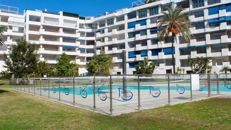 Penthouse with pool for sale in Nueva Andalucía, imagen 2