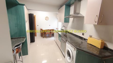 Foto 3 de Piso de alquiler en Sancti Spiritus - San Juan, Salamanca Capital