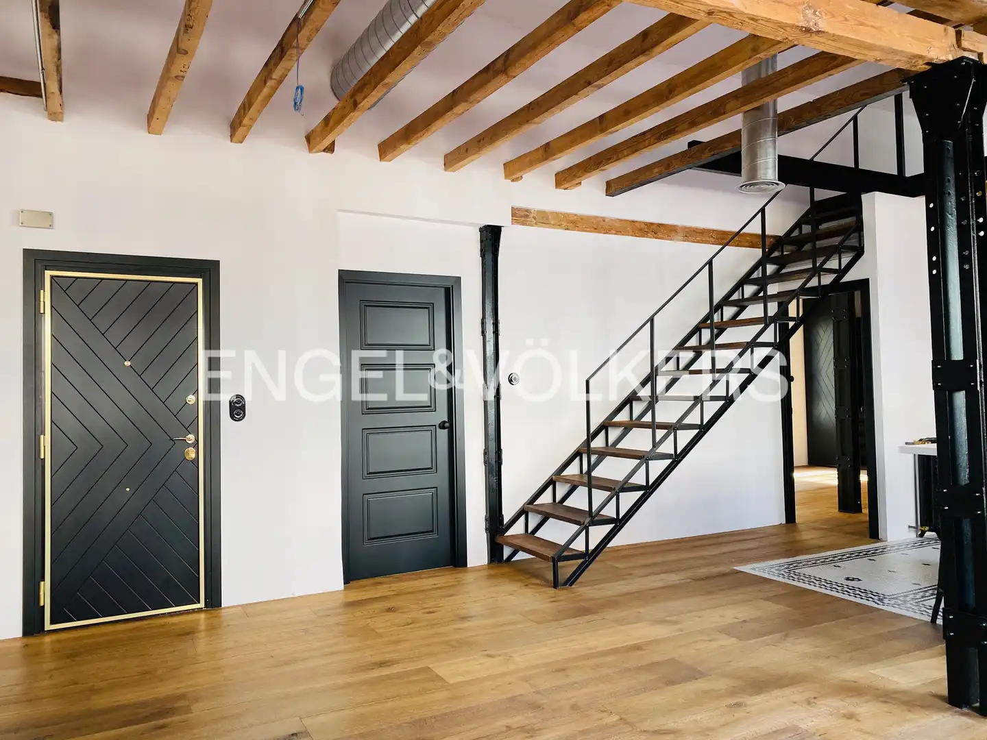 Flat for sale in Madrid  with Air Conditioner, Heating and Terrace