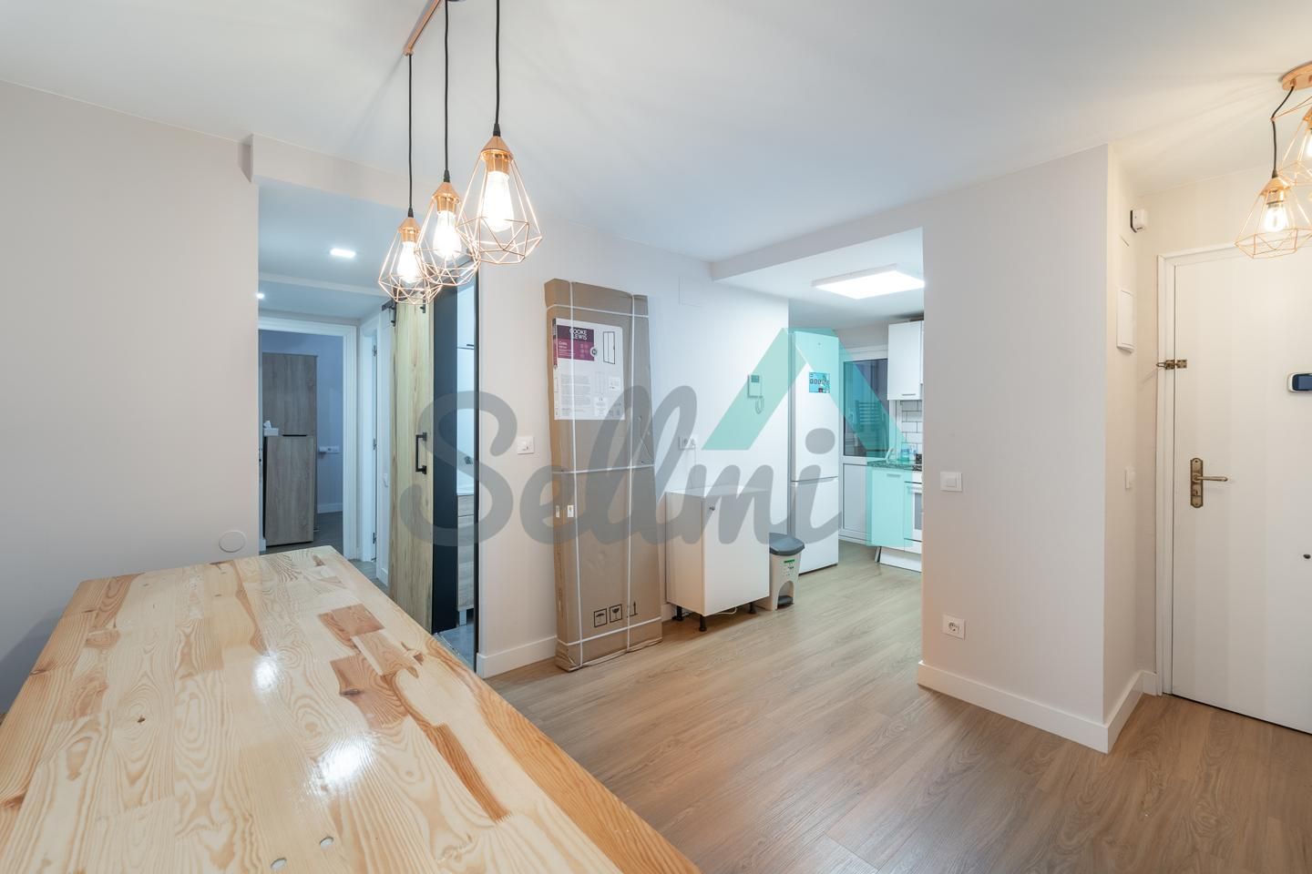Kitchen of Flat to share in Oviedo   with Heating, Furnished and Internet