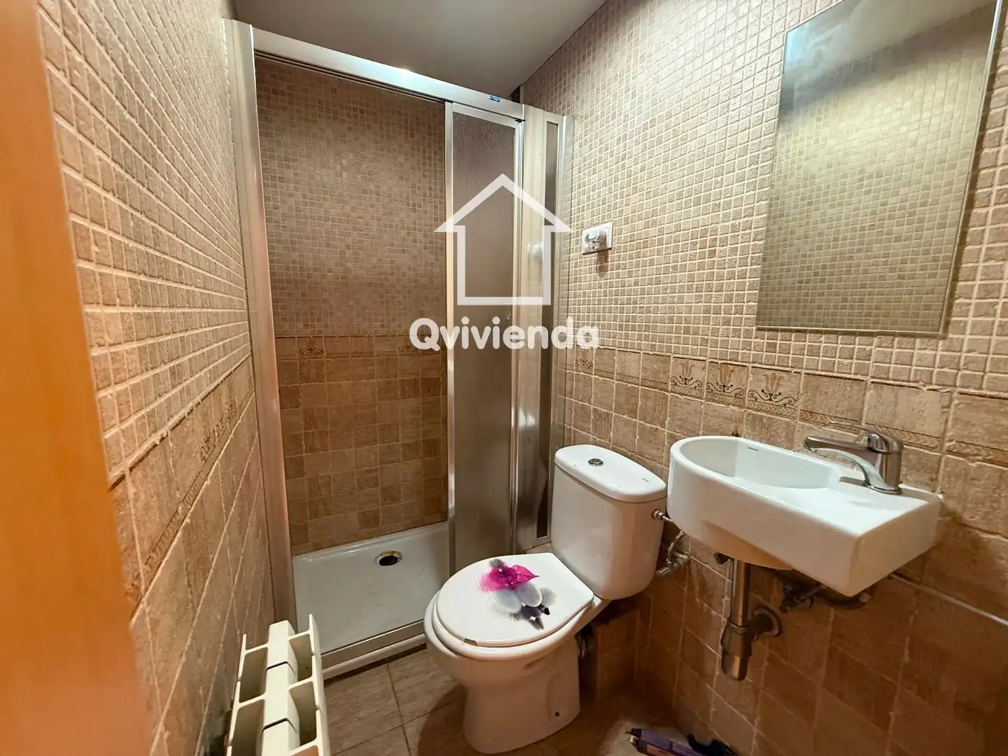 Badezimmer von Wohnung zum Verkauf in Sabadell mit Heizung und Terrasse