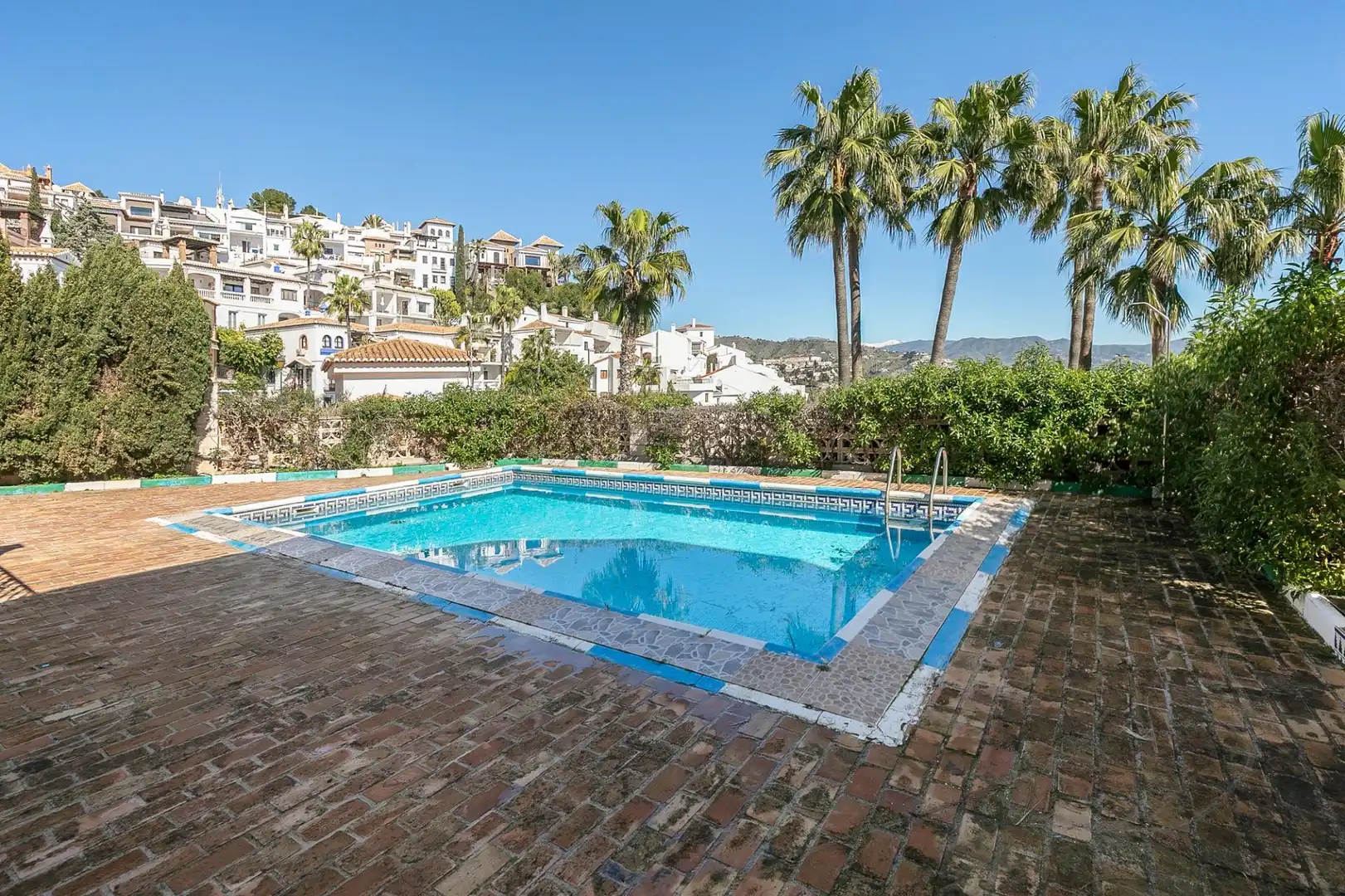 Piscina de Casa o chalet en venta en Almuñécar con Aire acondicionado, Jardín privado y Terraza