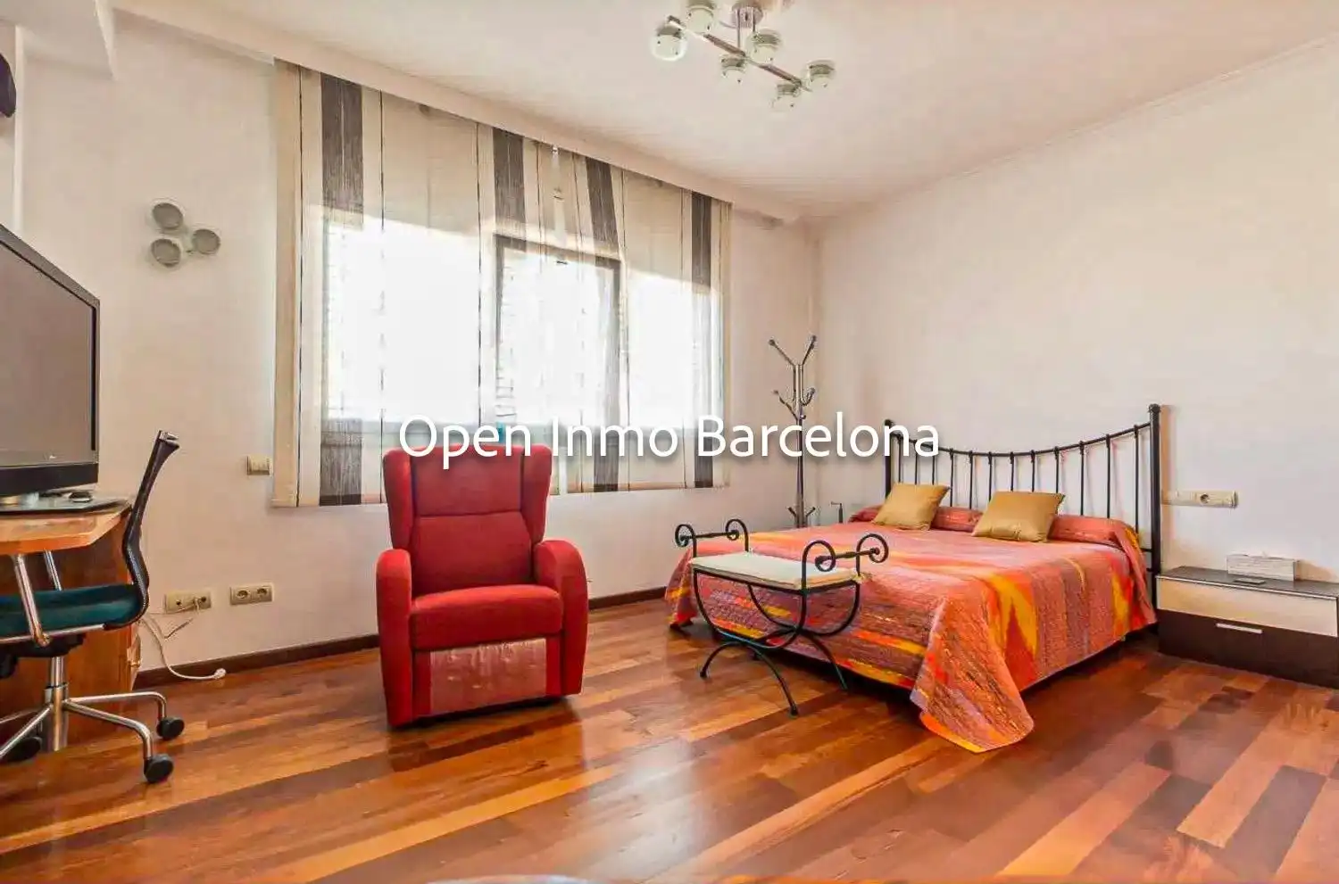 Bedroom of Houses for sale in Castelldefels  with Air Conditioner, Heating and Private garden