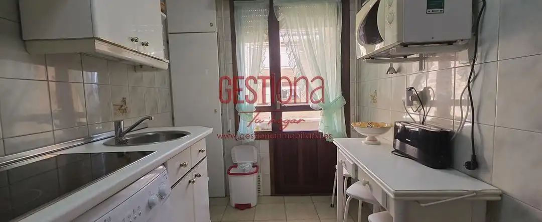 Cocina de Apartamento en venta en Noja con Terraza y Balcón
