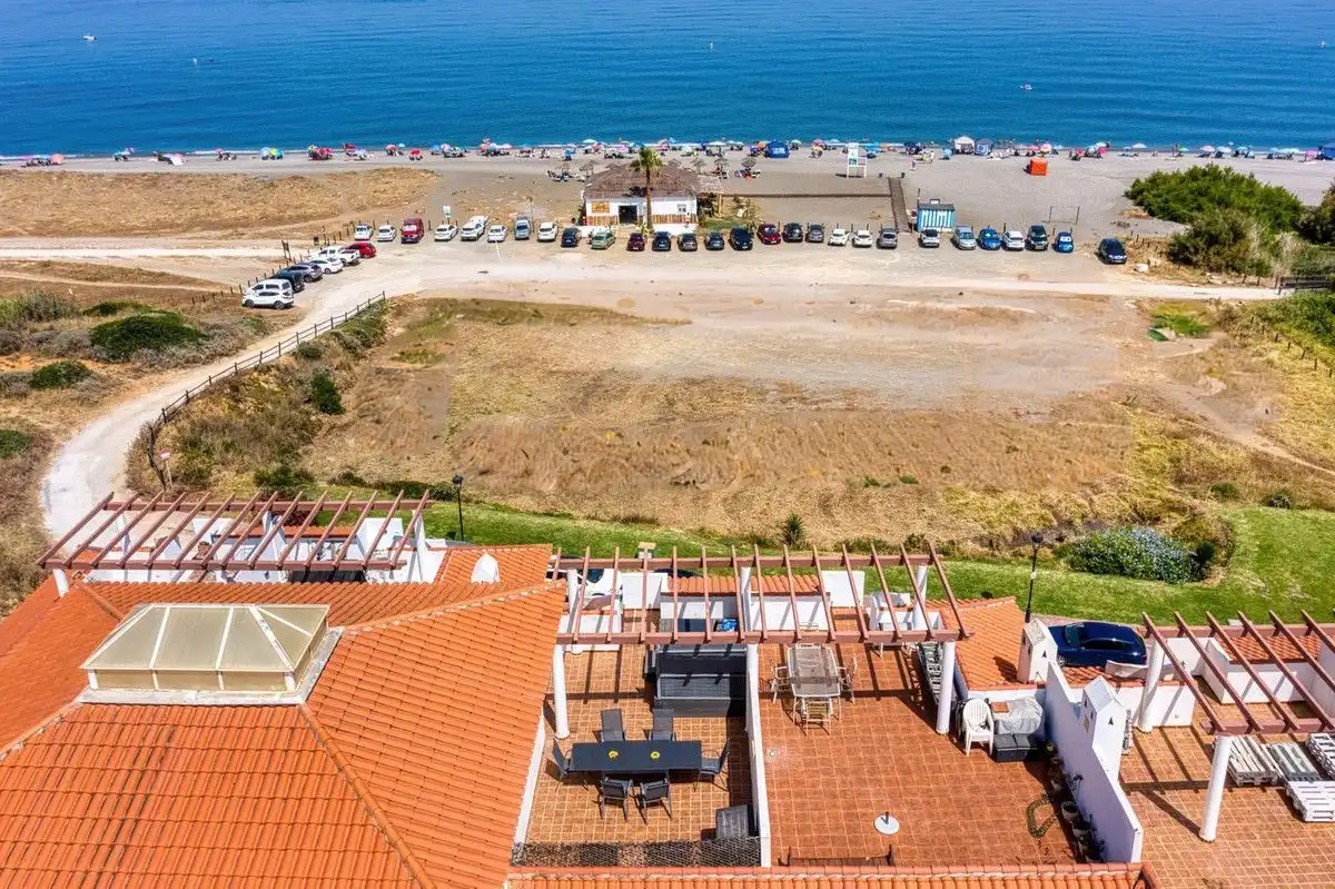 Terrasse von Dachboden zur Miete in Manilva mit Klimaanlage, Heizung und Terrasse