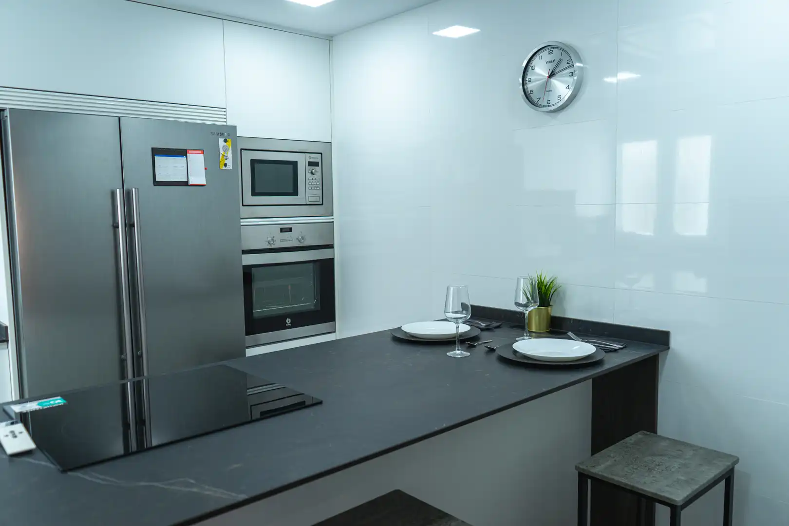 Kitchen of Flat for share in Zaragoza  with Air Conditioner, Heating and Private garden