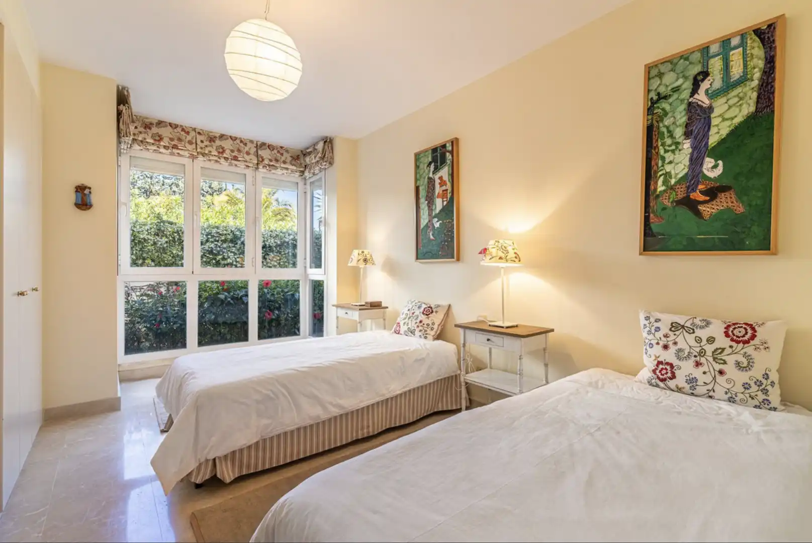 Schlafzimmer von Wohnungen zum Verkauf in Marbella mit Klimaanlage, Terrasse und Abstellraum