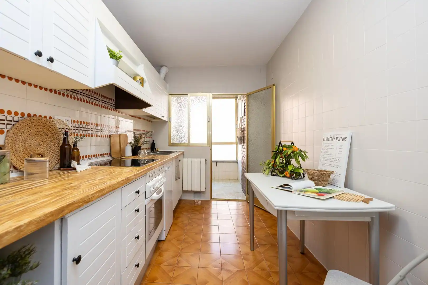 Cocina de Piso en venta en Granada con Calefacción y Balcón