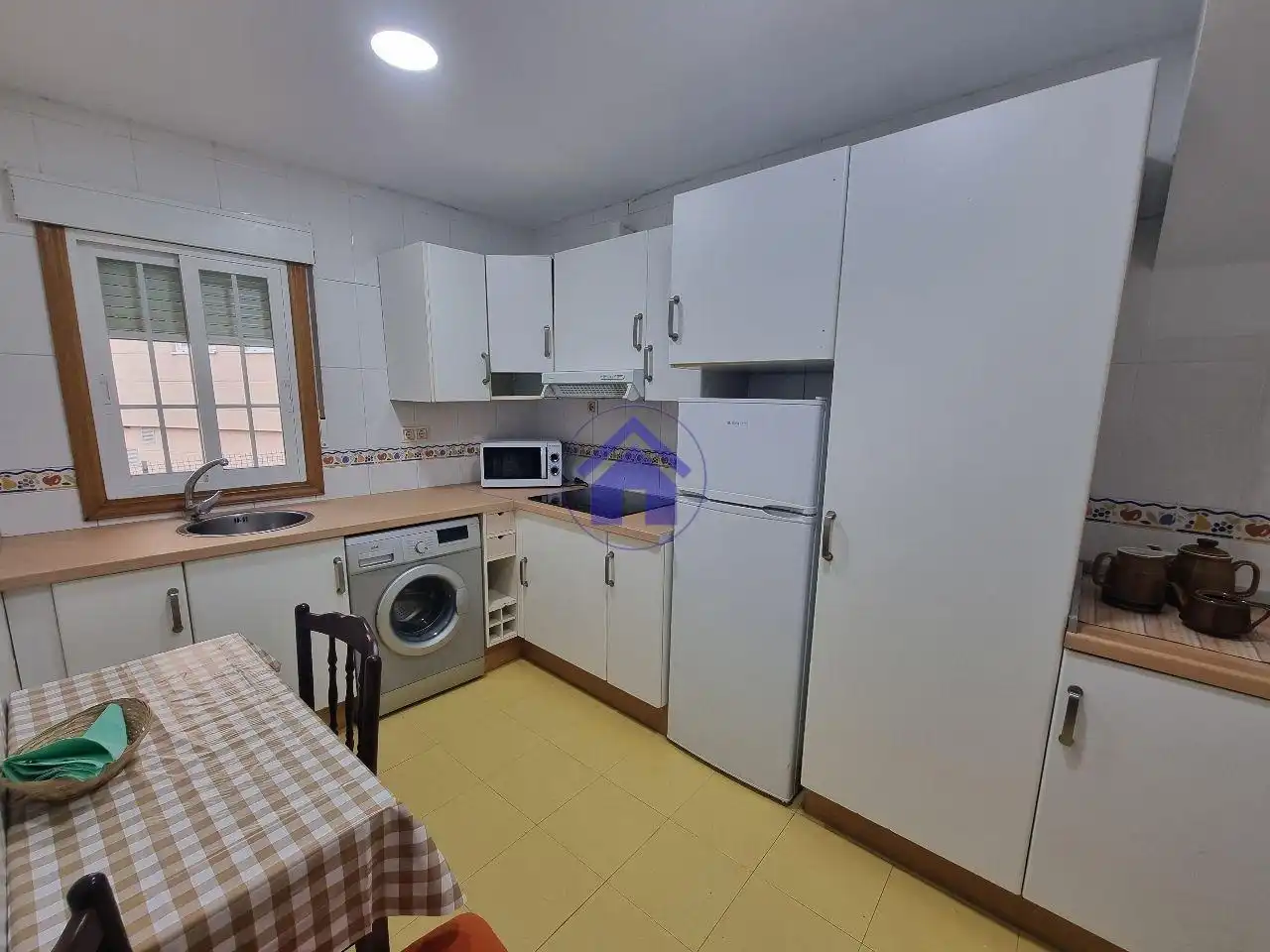 Cocina de Apartamento de alquiler en Vigo  con Calefacción y Amueblado
