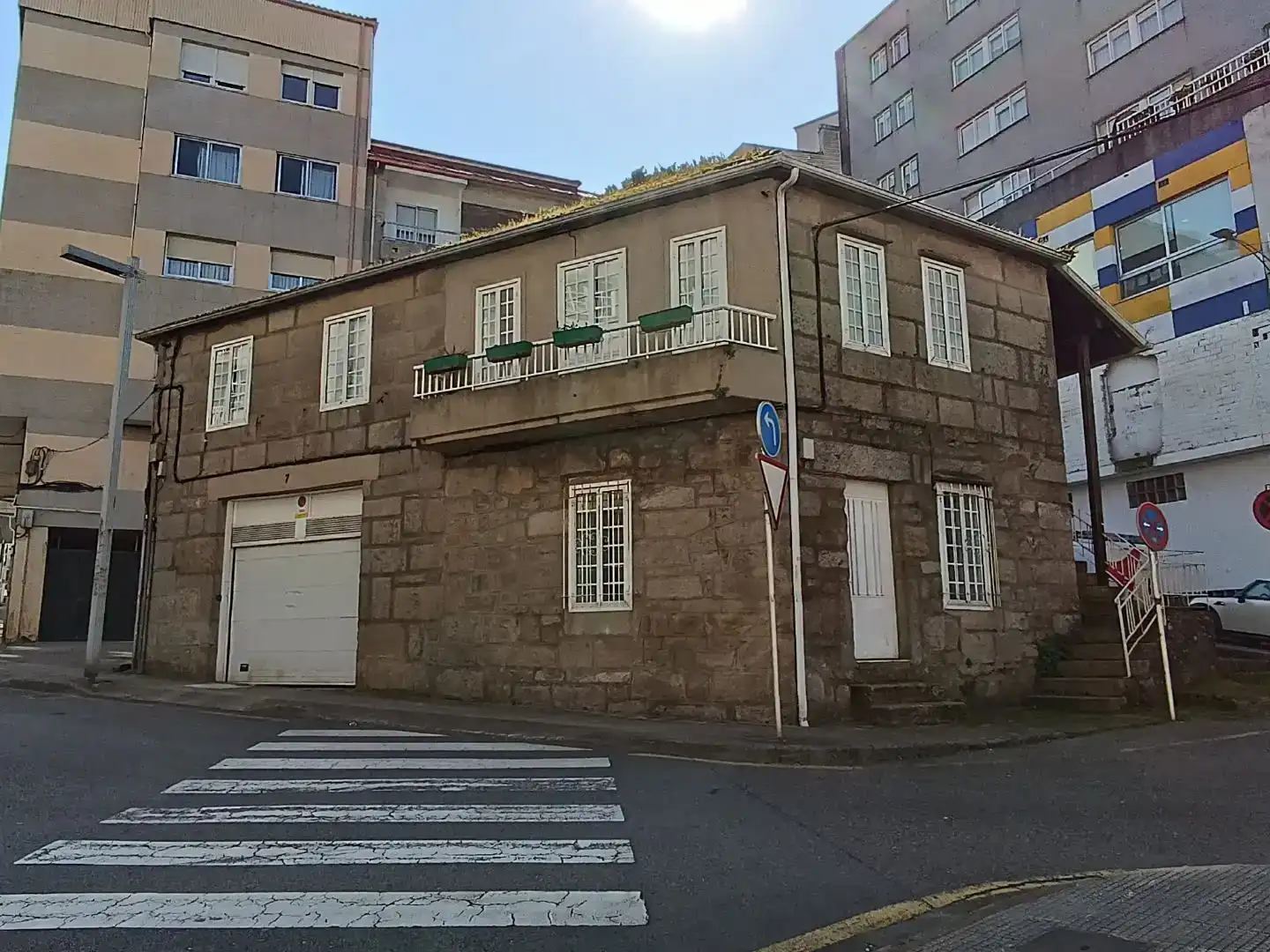 Vista exterior de Pis en venda en Pontevedra Capital  amb Balcó