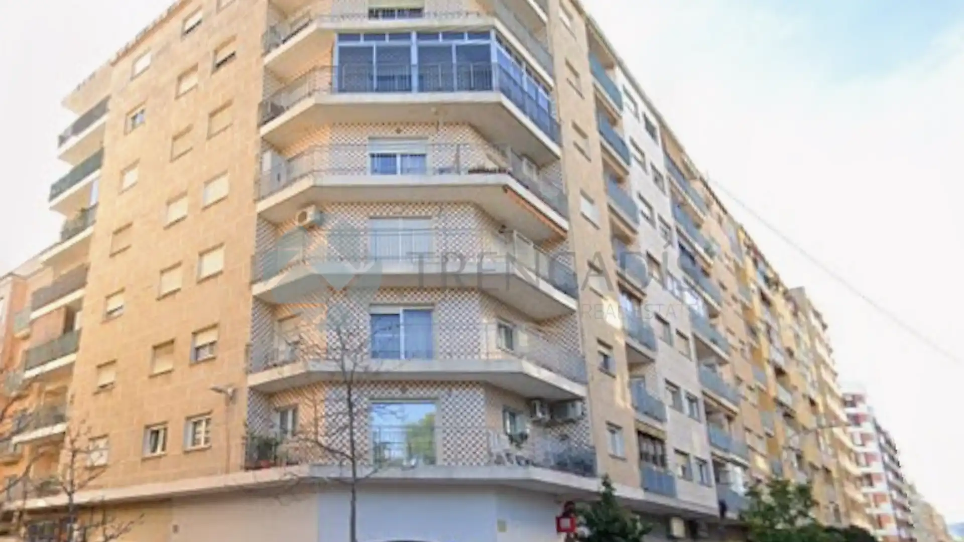 Vista exterior de Pis en venda en Gandia