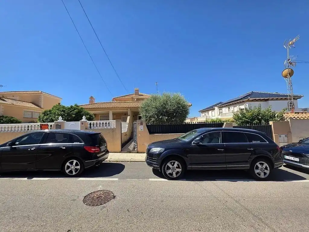 Villa avec jardin à vendre à Nueva Torrevieja - Aguas Nuevas, imagen 22