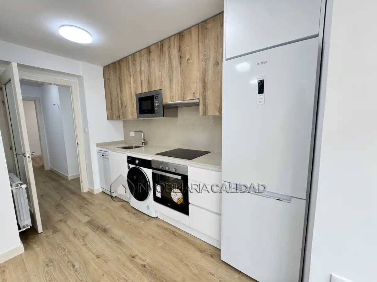 Cocina de Piso en venta en Burgos con Calefacción